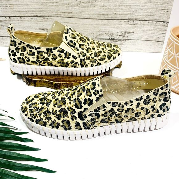 ILSE JACOBSEN Creme Leopard-Print Slip-On Flats Size 38 EU 7.5-8 US Wom - Picture 1 of 12